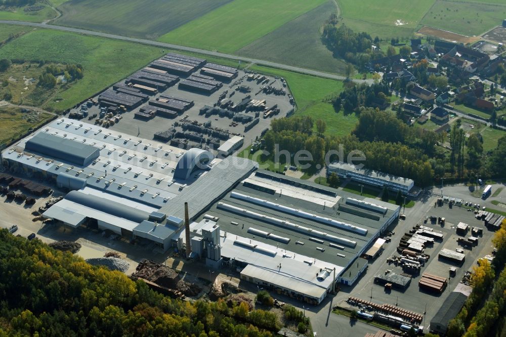 Luftbild Bad Schmiedeberg - Werksgelände des Produktions- Standortes der Firma STEINZEUG Abwassersysteme GmbH in Bad Schmiedeberg in Sachsen-Anhalt