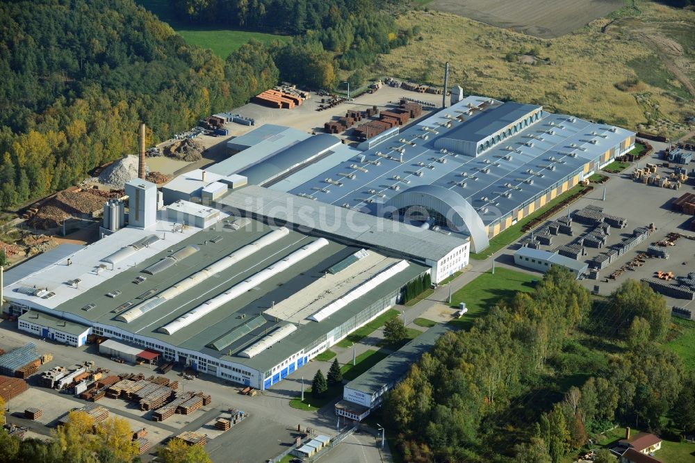 Bad Schmiedeberg von oben - Werksgelände des Produktions- Standortes der Firma STEINZEUG Abwassersysteme GmbH in Bad Schmiedeberg in Sachsen-Anhalt