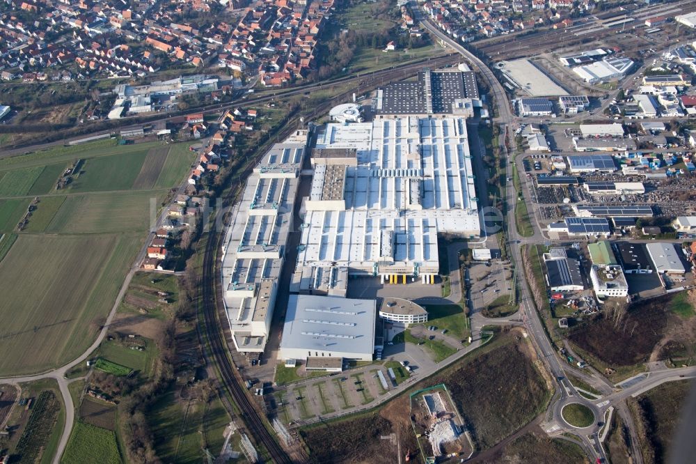 Graben-Neudorf von oben - Werksgelände der SEW-EURODRIVE GmbH & Co KG in Graben-Neudorf im Bundesland Baden-Württemberg, Deutschland