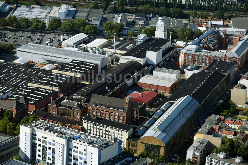 Luftbild Berlin - Werksgelände der Siemens AG Sector Energy an der Huttenstraße im Ortsteil Mitte in Berlin, Deutschland