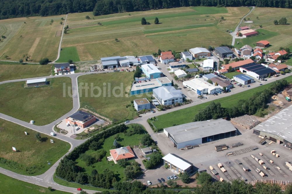 Luftaufnahme Marxzell - Werksgelände der sIH – Holzindustrie GmbH & Co. KG (4 B Holzelemente) in Marxzell im Bundesland Baden-Württemberg