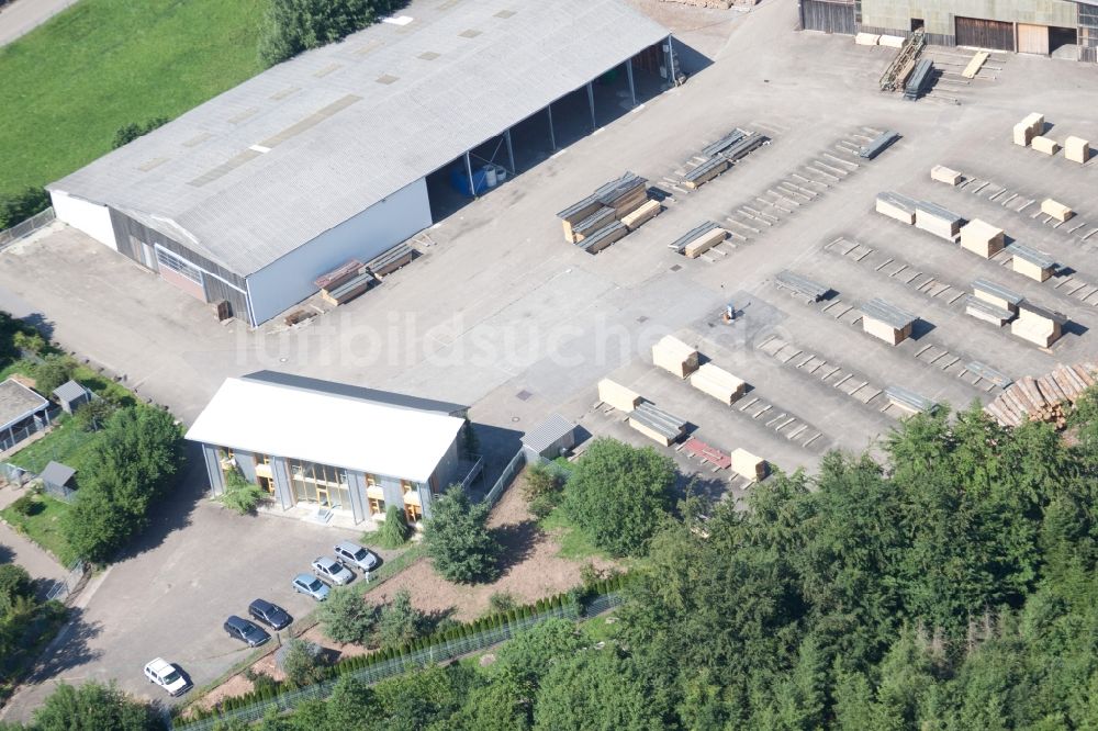 Marxzell von oben - Werksgelände der sIH – Holzindustrie GmbH & Co. KG (4 B Holzelemente) in Marxzell im Bundesland Baden-Württemberg