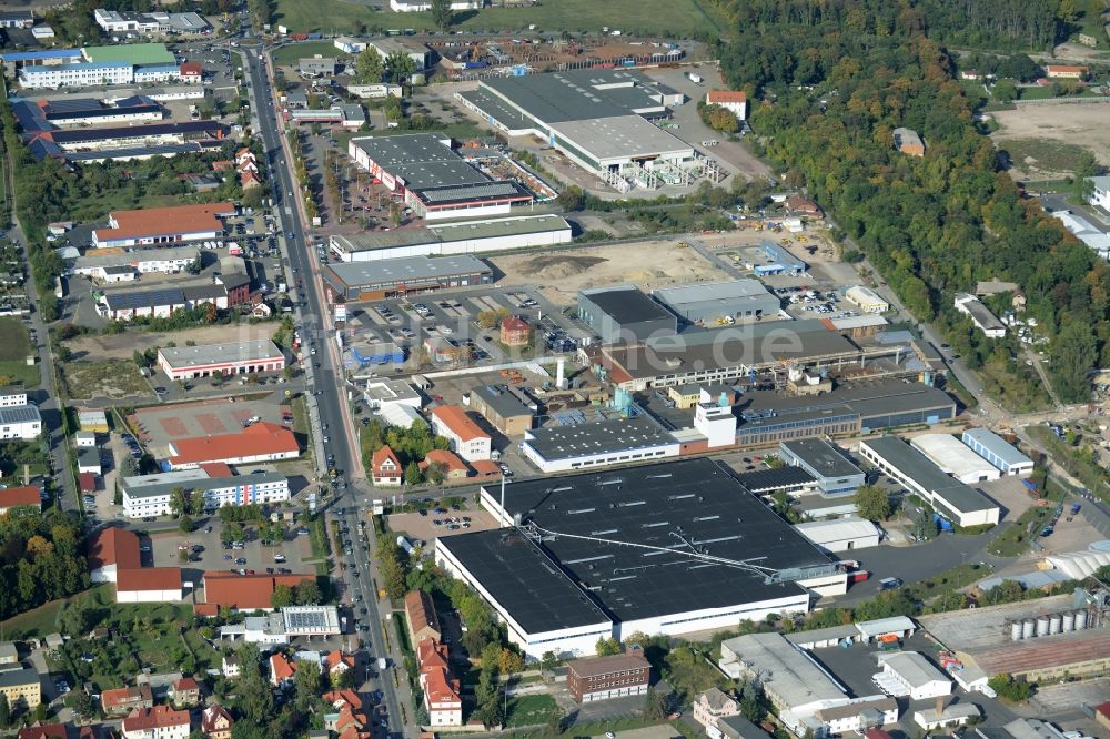 Luftaufnahme Arnstadt - Werksgelände der DS Smith Packaging Deutschland Stiftung & Co. KG in Arnstadt im Bundesland Thüringen