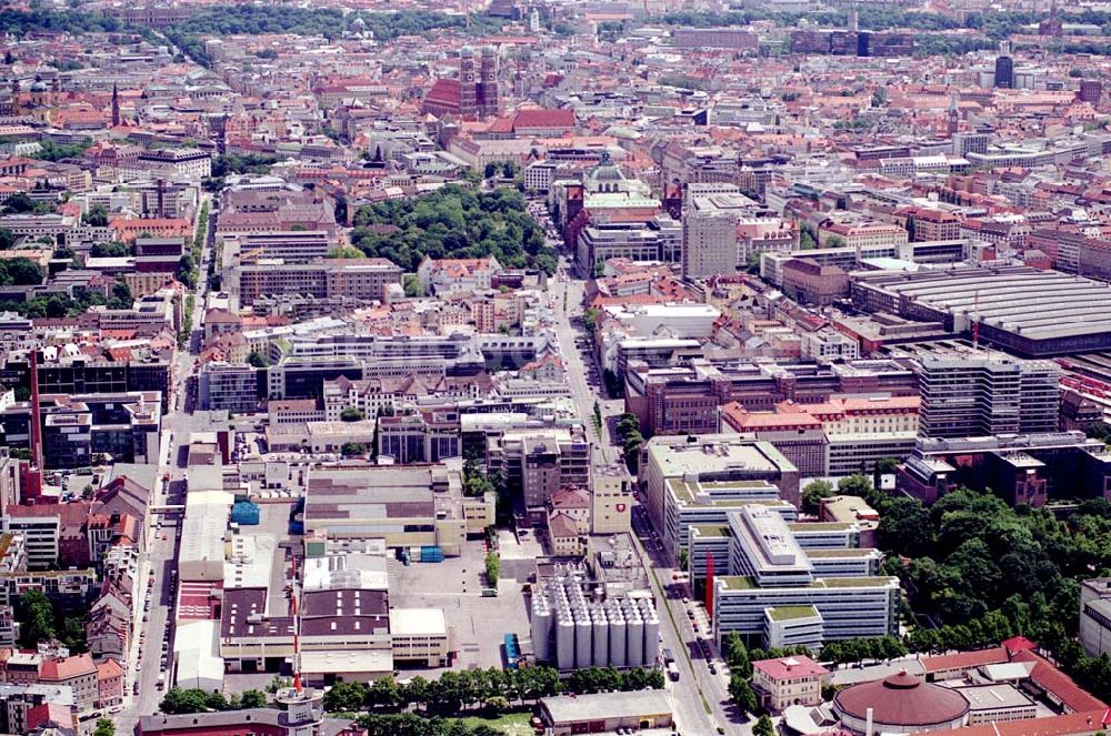 München/ Bayern von oben - Werksgelände der Spaten- Franziskaner- Bräu KGaA in München. Tel: (089) 5122-0