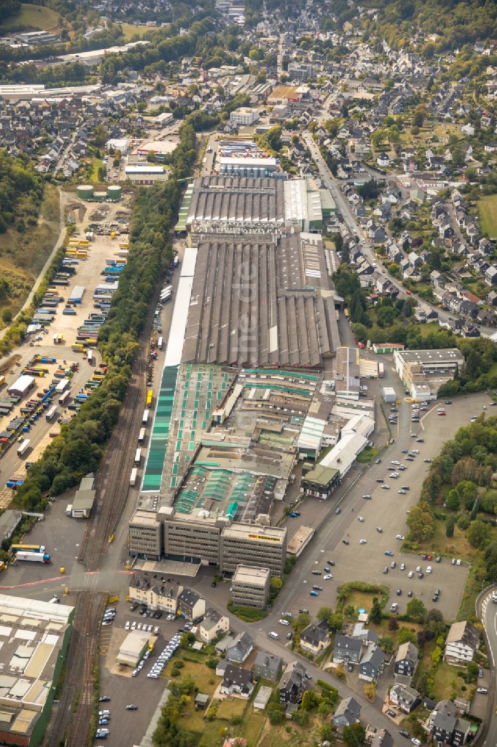 Luftbild Salchendorf - Werksgelände der SSI SCHÄFER FRITZ SCHÄFER GMBH in Salchendorf im Bundesland Nordrhein-Westfalen, Deutschland