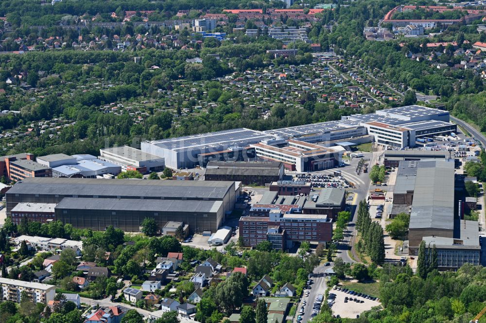 Luftaufnahme Berlin - Werksgelände der Stadler Deutschland GmbH in Berlin, Deutschland