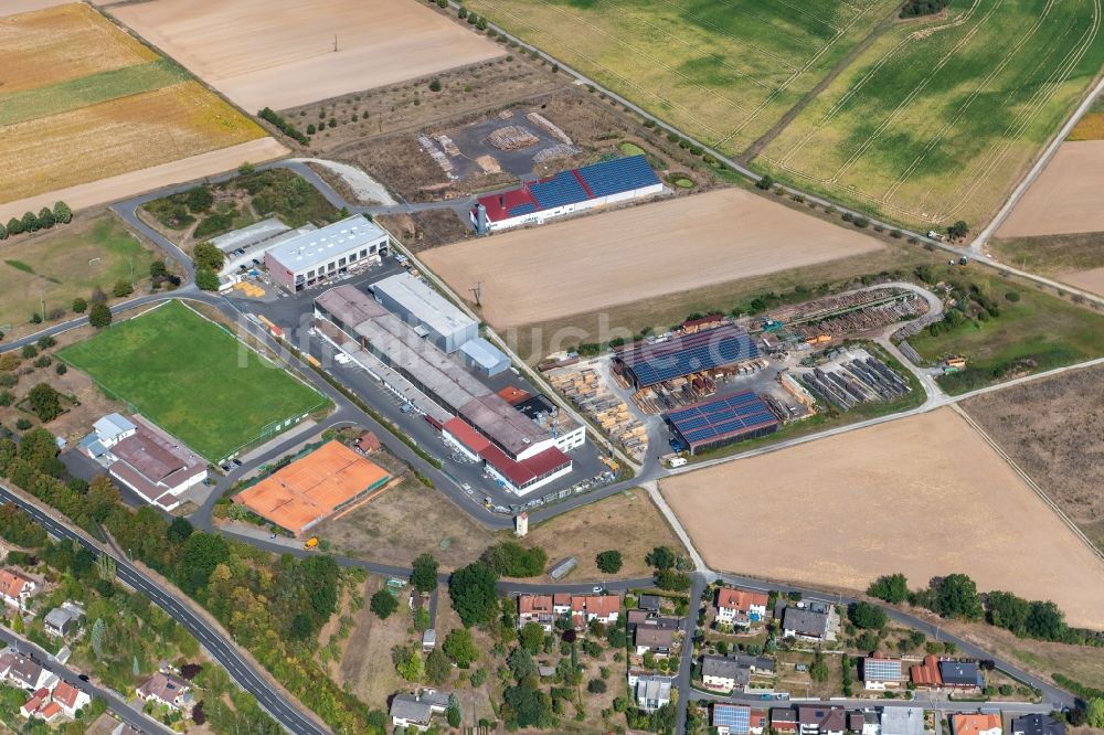 Luftbild Gössenheim - Werksgelände der Systec System Anlagetechnik GmbH & Co.KG Am Sportplatz in Gössenheim im Bundesland Bayern, Deutschland