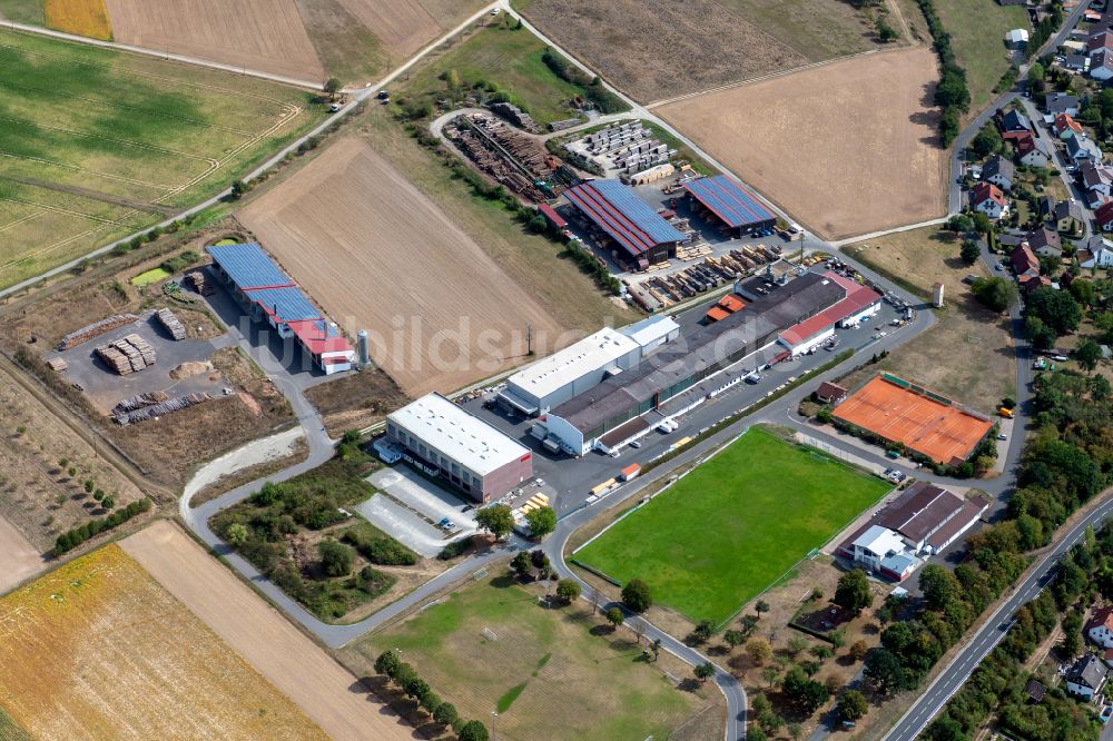 Luftbild Gössenheim - Werksgelände der Systec System Anlagetechnik GmbH & Co.KG Am Sportplatz in Gössenheim im Bundesland Bayern, Deutschland