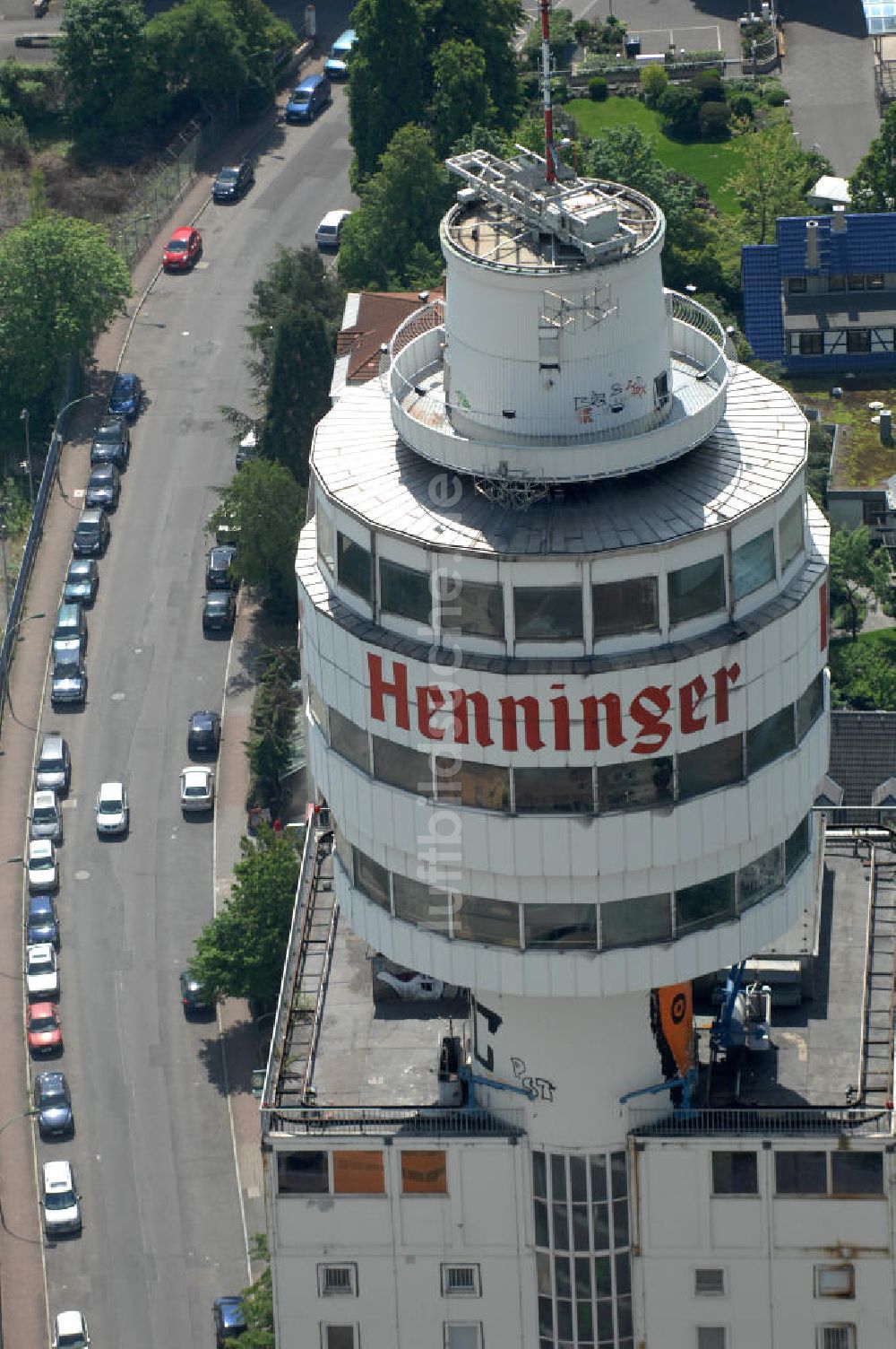 Frankfurt am Main von oben - Werksgelände und Turm der Henninger Brauerei Frankfurt