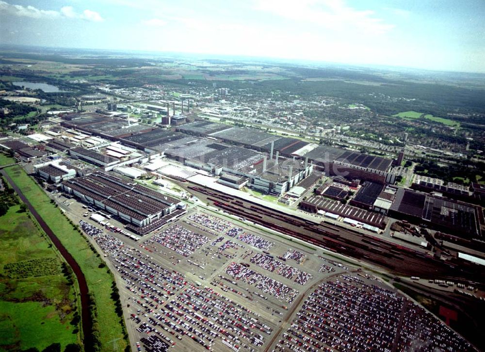 Luftbild Wolfsburg - Werksgelände der VOLKSWAGEN AKTIENGESELLSCHAFT, Zentrale (05361) 9-00 Berliner Ring 2 38440 Wolfsburg