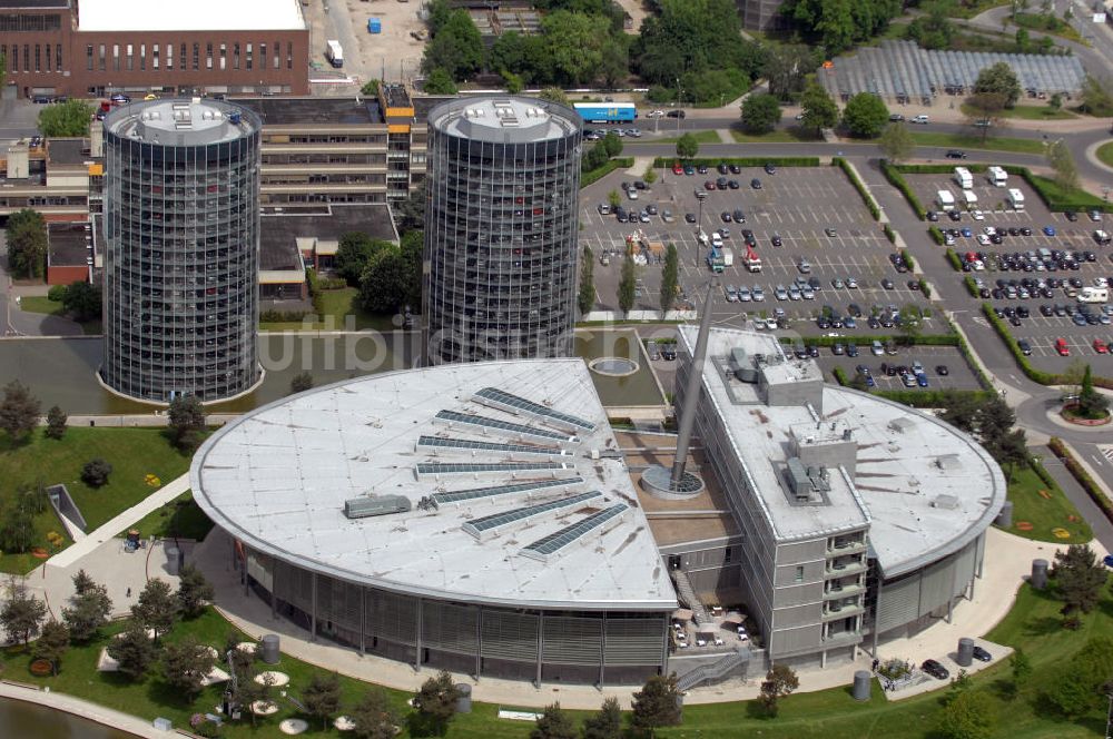 Wolfsburg aus der Vogelperspektive: Werksgelände der Volkswagen - Werke in Wolfsburg