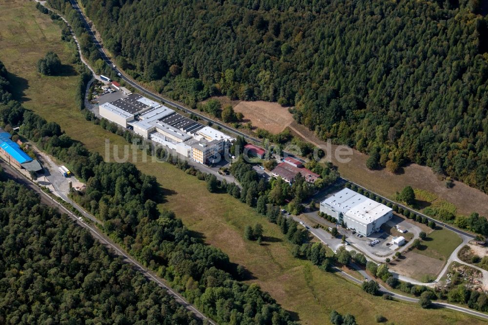 Luftaufnahme Wiesthal - Werksgelände WENZEL Group GmbH & Co. KG an der Werner-Wenzel-Straße im Ortsteil Krommenthal in Wiesthal im Bundesland Bayern, Deutschland