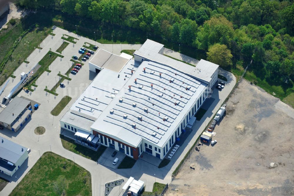 Dresden von oben - Werksgelände und Werkshalle der IMA Materialforschung und Anwendungstechnik GmbH in Dresden (IMA Dresden)