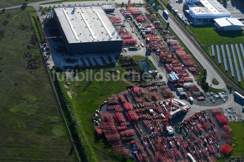 Luckau aus der Vogelperspektive: Werksgelände der WOLFFKRAN GmbH in Luckau im Bundesland Brandenburg, Deutschland