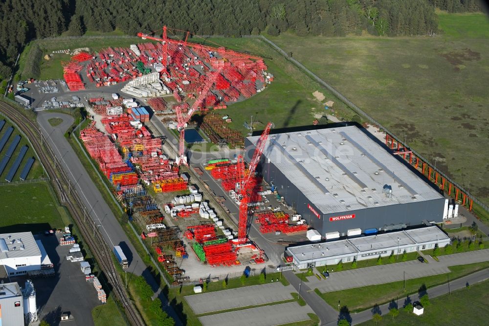 Luftaufnahme Luckau - Werksgelände der WOLFFKRAN GmbH in Luckau im Bundesland Brandenburg, Deutschland