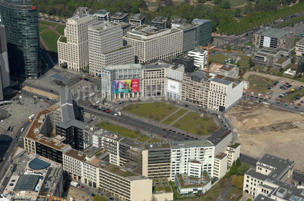 Luftaufnahme Berlin - Wertheim-Areal - Bauland am Leipziger Platz in Berlin- Mitte