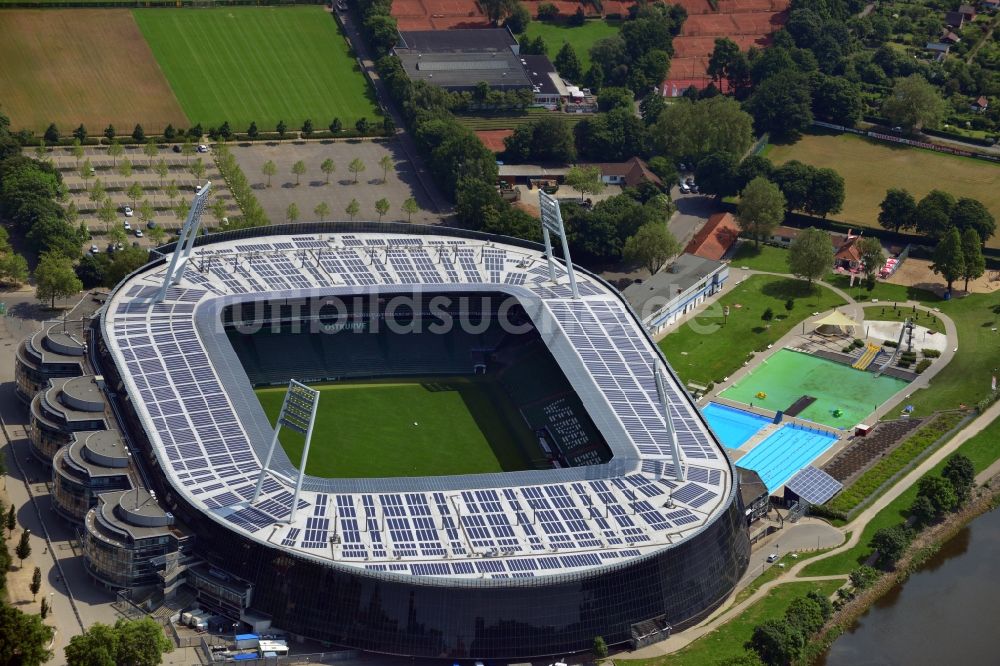 Luftaufnahme Bremen - Weserstadion in Bremen - das Stadion des Fußball-Bundesligisten Werder Bremen