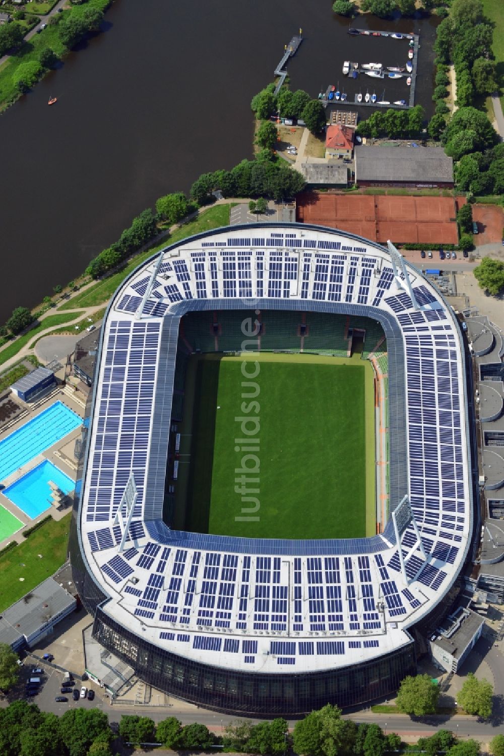 Bremen von oben - Weserstadion in Bremen - das Stadion des Fußball-Bundesligisten Werder Bremen