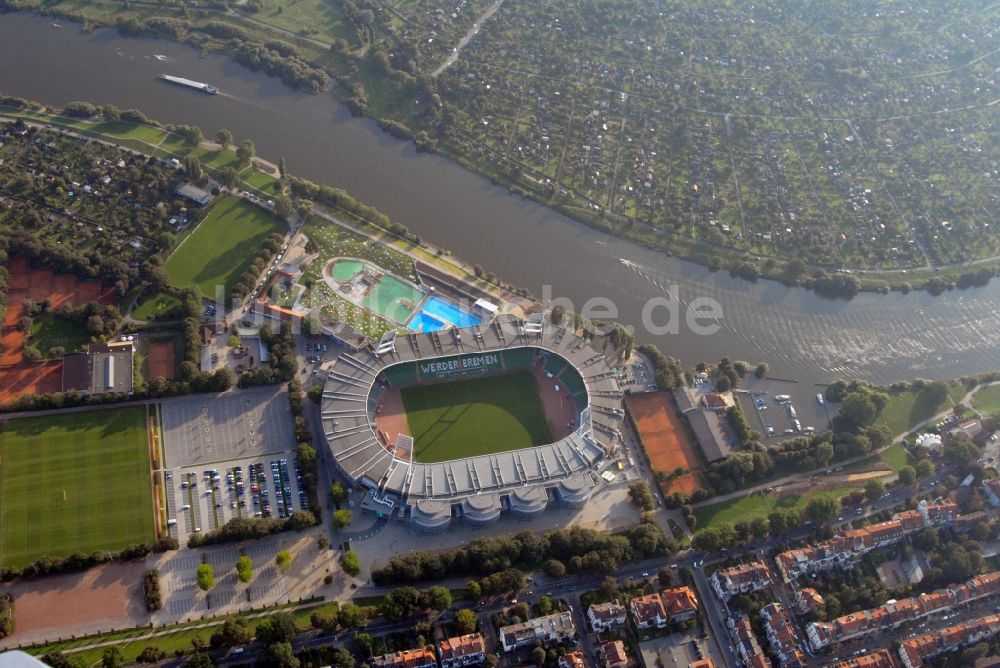 Luftbild Bremen - Weserstadion in Bremen - das Stadion des Fußball-Bundesligisten Werder Bremen