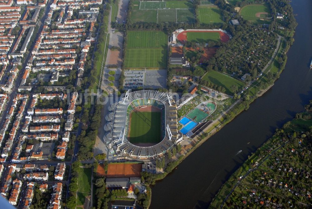 Bremen von oben - Weserstadion in Bremen - das Stadion des Fußball-Bundesligisten Werder Bremen