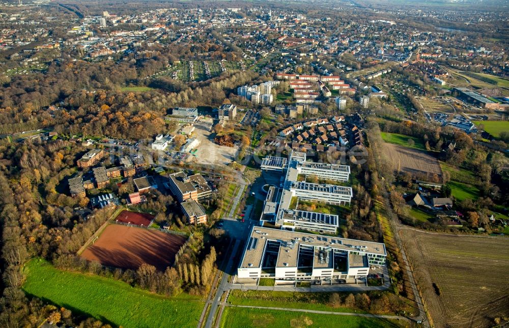 Luftbild Gelsenkirchen - Westfälische Hochschule im herbstlichen Stadtteil Buer in Gelsenkirchen im Bundesland Nordrhein-Westfalen