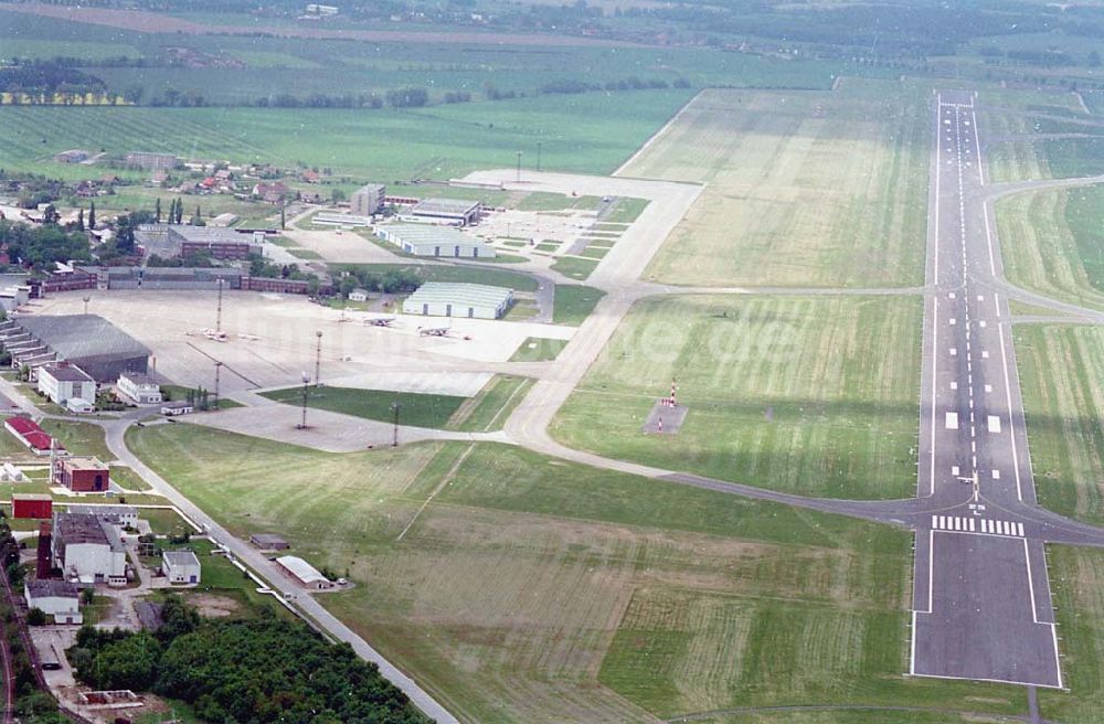 Luftaufnahme Berlin Schönefeld - 20.05.95 Westgelände Diepensee / Flughafen SXF Schönefeld