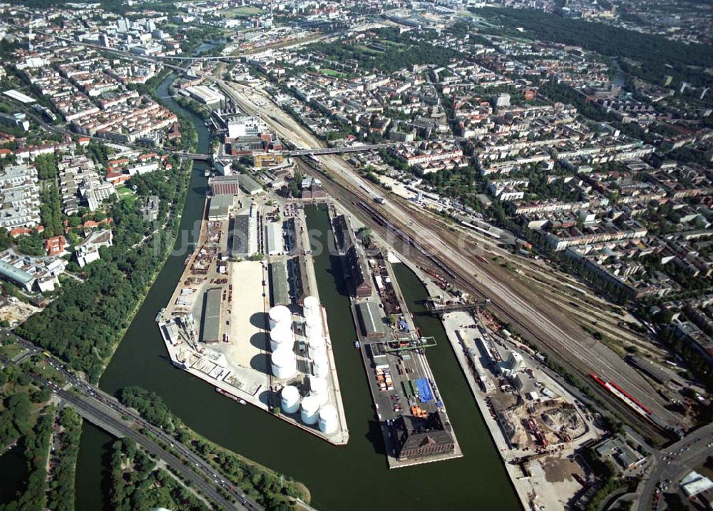 Luftaufnahme Berlin - Westhafen der BEHALA in Berlin