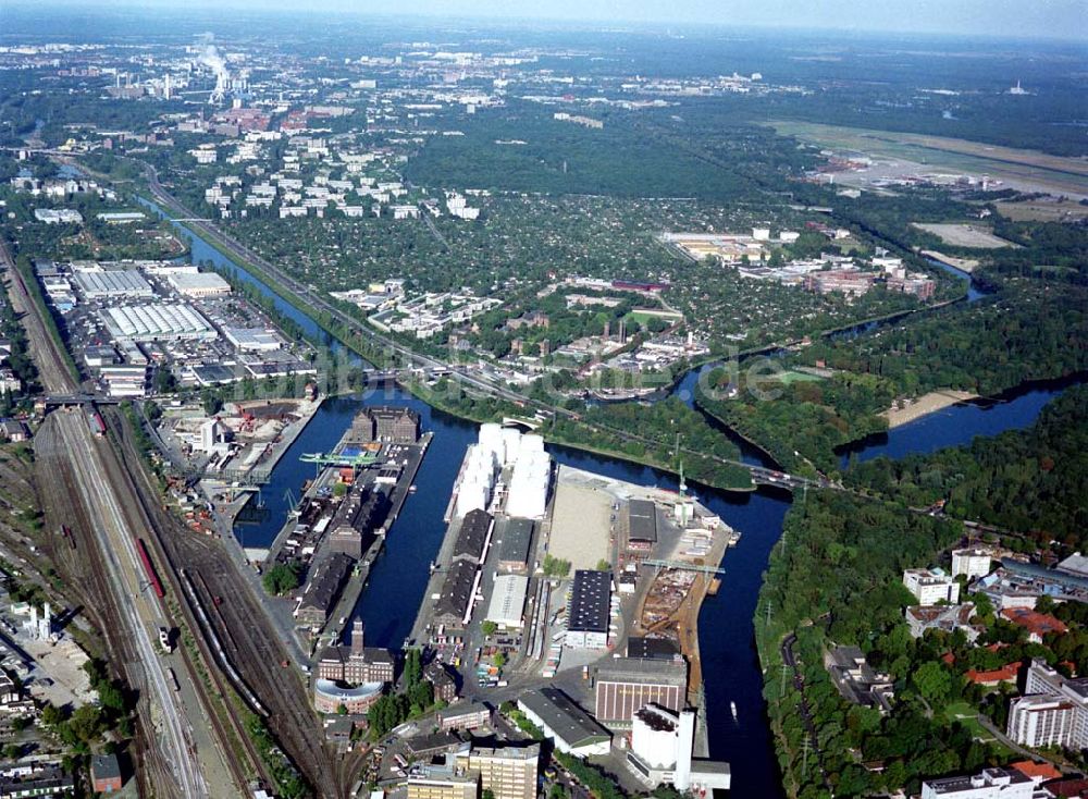 Luftaufnahme Berlin - Westhafen der BEHALA in Berlin