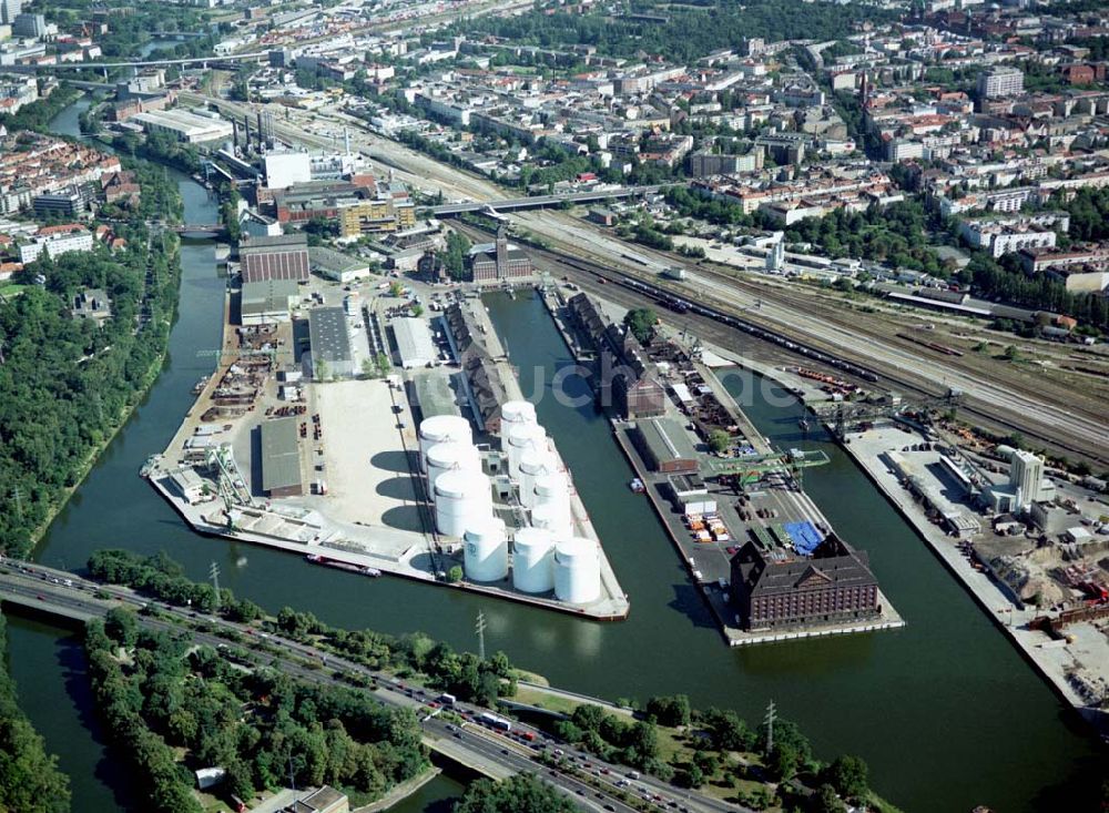 Berlin von oben - Westhafen der BEHALA in Berlin