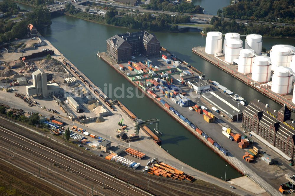 Berlin von oben - Westhafen der BEHALA in Berlin