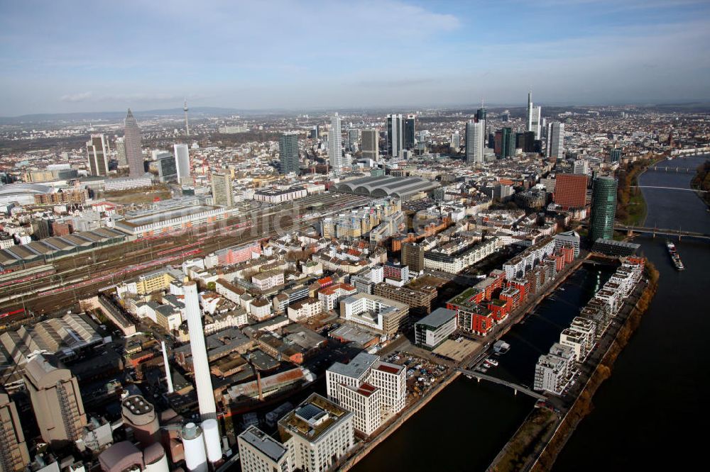 Luftaufnahme Frankfurt am Main - Westhafen und Innenstadt Frankfurt am Main