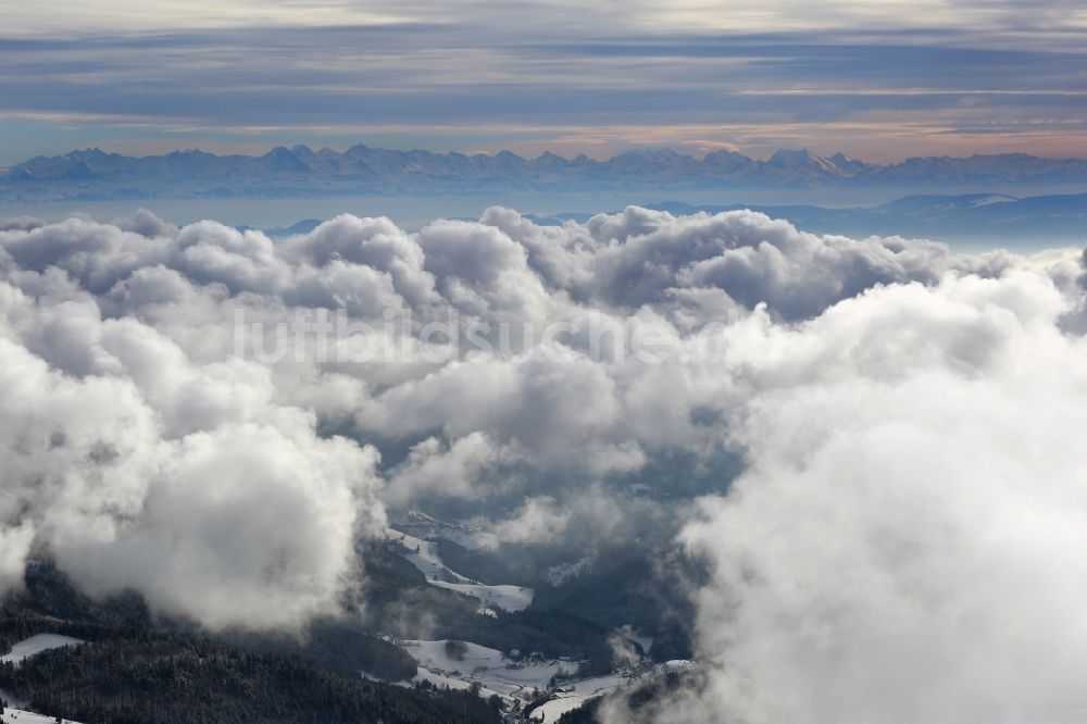 Luftbild Kleines Wiesental - Wetterlage mit Wolkenbildung über dem Kleines Wiesental im Südschwarzwald im Bundesland Baden-Württemberg