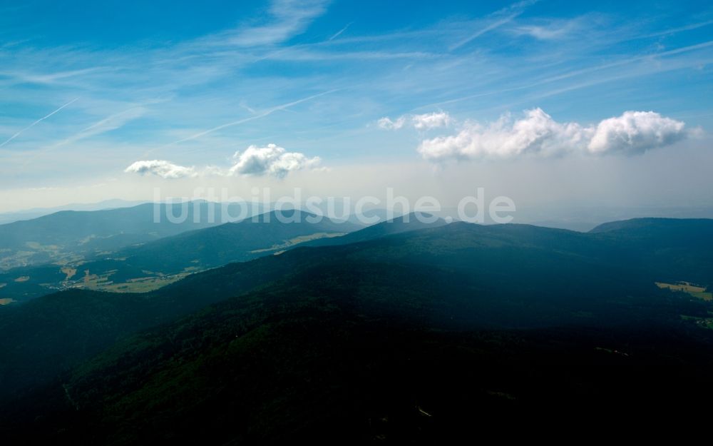 Sankt Englmar von oben - Wetterlage mit Wolkenbildung in Sankt Englmar im Bundesland Bayern, Deutschland