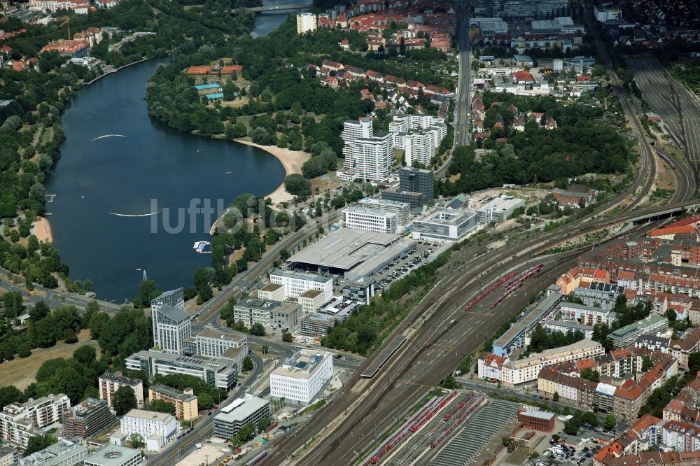 Nürnberg von oben - Wöhrder See und S-Bahnhof Nürnberg Dürrenhof in Nürnberg im Bundesland Bayern