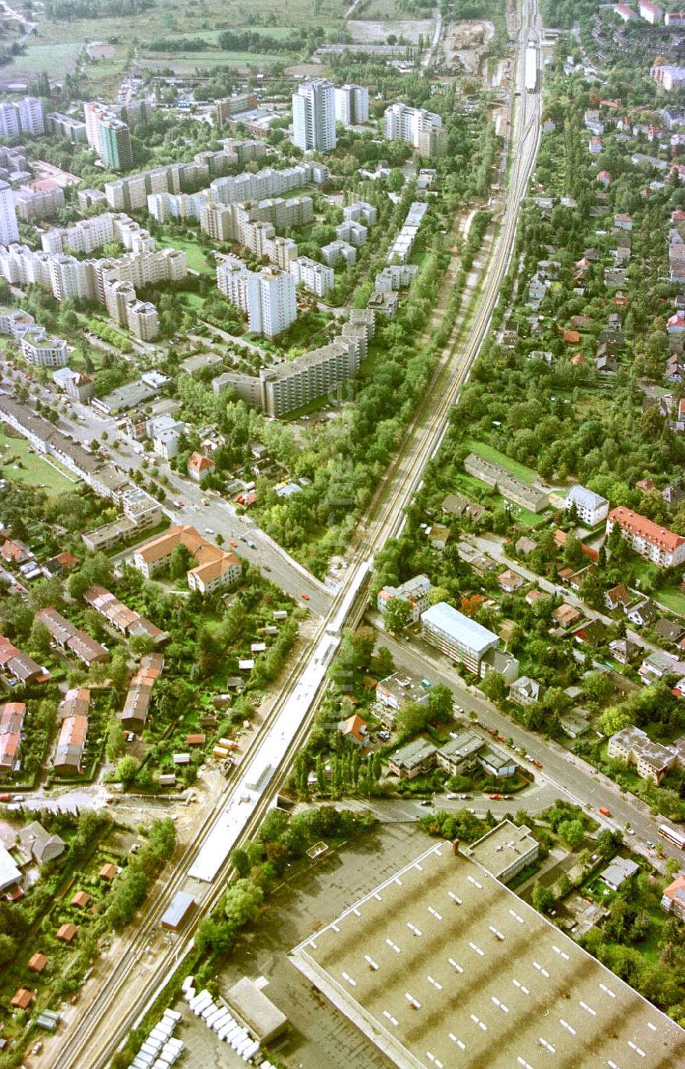 Berlin - Lichterfelde von oben - Wiedererrichtete S-Bahnstrecke Lichterfelde-Ost - Osdorfer Straße - Lichterfelde-Süd.