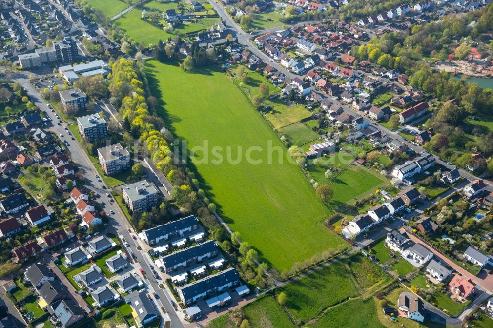 Hamm aus der Vogelperspektive: Wiese in einem Wohngebiet im Stadtteil Braam-Ostwennemar in Hamm im Bundesland Nordrhein-Westfalen