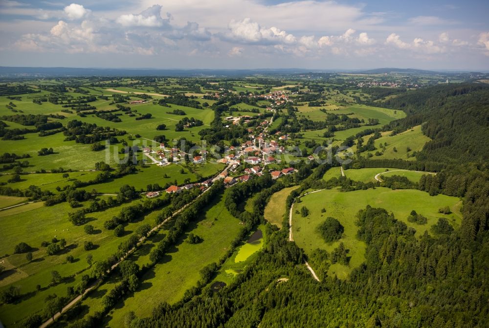 Luftbild Athose - Wiesenlandschaft in Athose in Frankreich