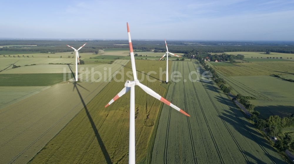 Luftbild Sülbeck - Windenergieanlage (WEA) - Windrad- auf einem Feld in Sülbeck im Bundesland Niedersachsen