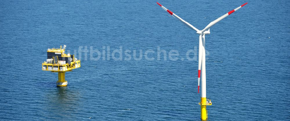 Zingst von oben - Windenergieanlagen (WEA) des Offshore-Windpark EnBW Baltic 1 auf der Wasseroberfläche der Ostsee in Zingst im Bundesland Mecklenburg-Vorpommern, Deutschland