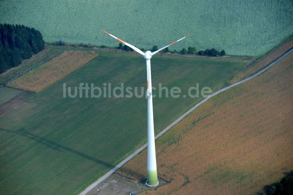 Luftaufnahme Kutenholz - Windenergieanlagen (WEA) - Windrad- auf einem Feld in Kutenholz im Bundesland Niedersachsen