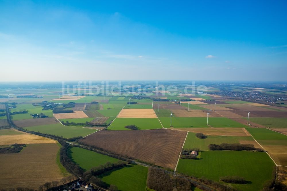 Luftbild Rheurdt - Windenergieanlagen (WEA) - Windrad- auf einem Feld in Rheurdt im Bundesland Nordrhein-Westfalen