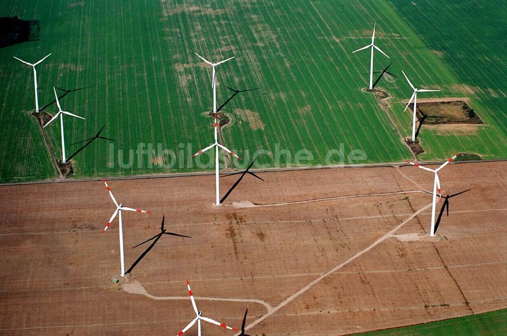 Werneuchen (BRB) aus der Vogelperspektive: Windkraftanlage bei Werneuchen