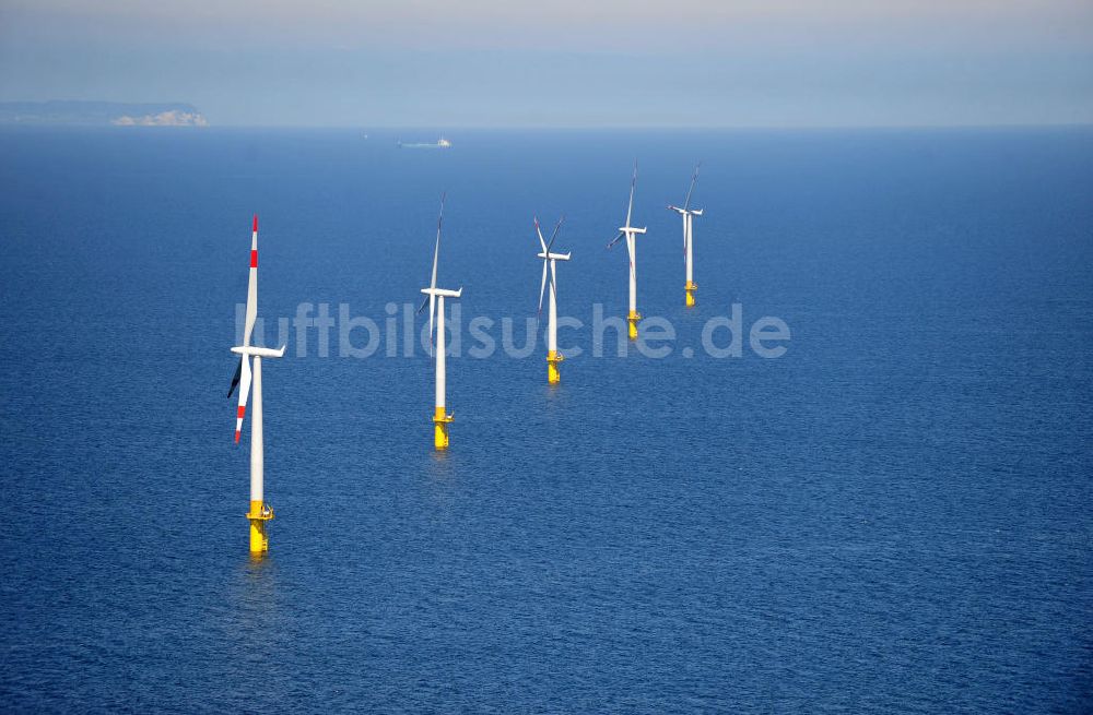 Zingst von oben - Windkraftanlage EnBW Baltic 1 in der Ostsee