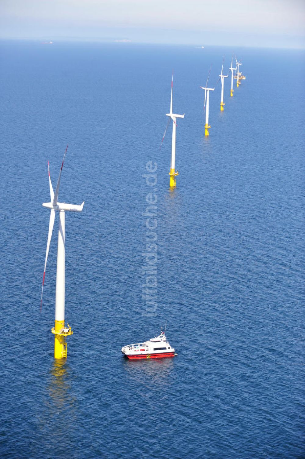 Zingst aus der Vogelperspektive: Windkraftanlage EnBW Baltic 1 in der Ostsee