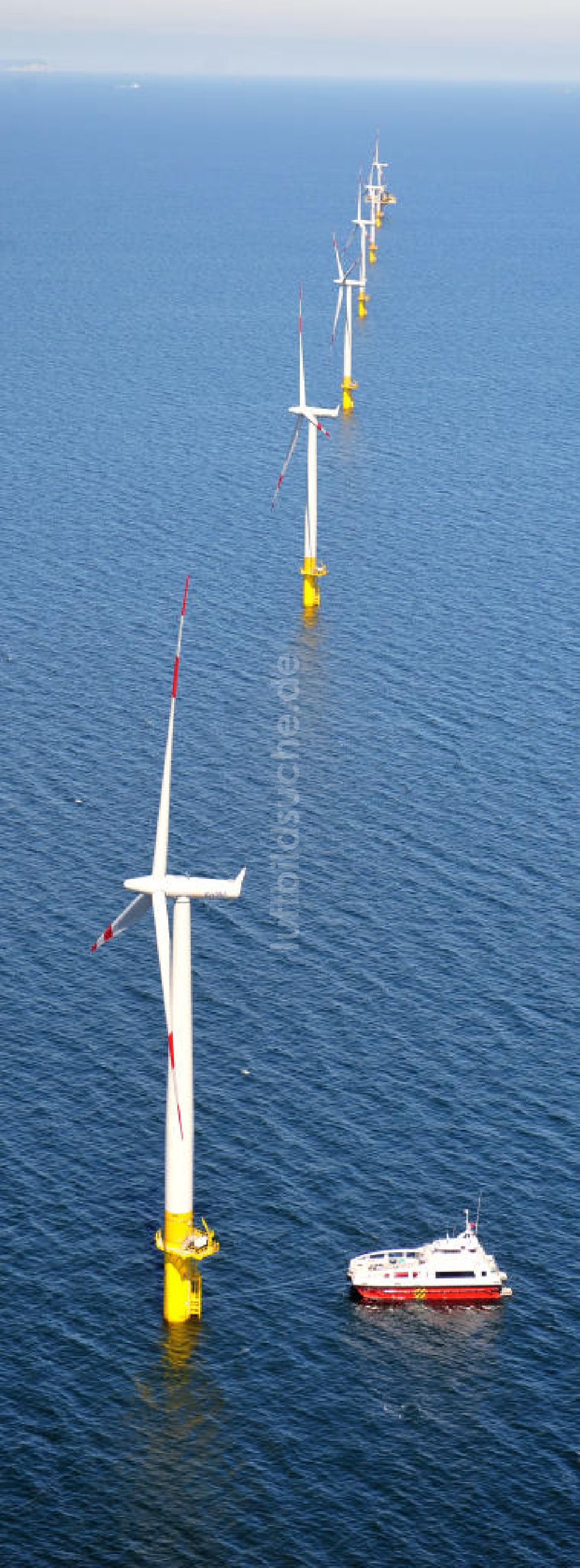 Zingst aus der Vogelperspektive: Windkraftanlage EnBW Baltic 1 in der Ostsee