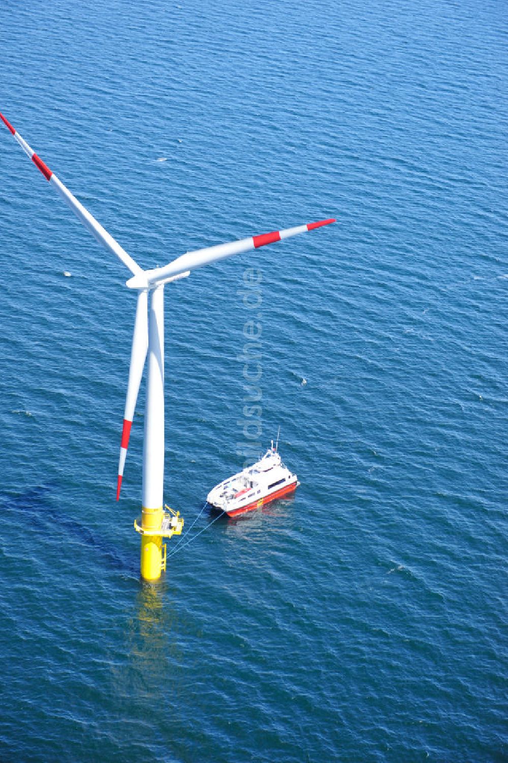 Luftaufnahme Zingst - Windkraftanlage EnBW Baltic 1 in der Ostsee