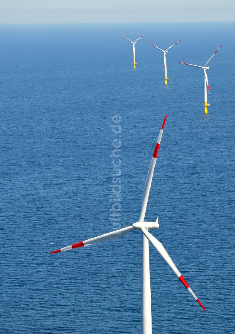 Zingst aus der Vogelperspektive: Windkraftanlage EnBW Baltic 1 in der Ostsee