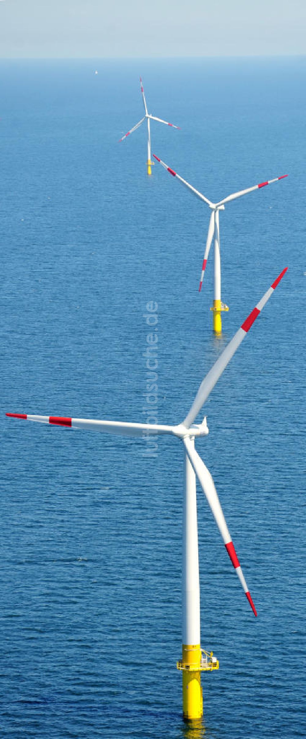 Zingst aus der Vogelperspektive: Windkraftanlage EnBW Baltic 1 in der Ostsee