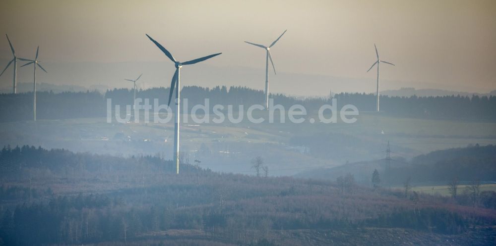 Luftbild Marsberg - Windkraftanlagen im Sauerland in Nordrhein-Westfalen, Deutschland