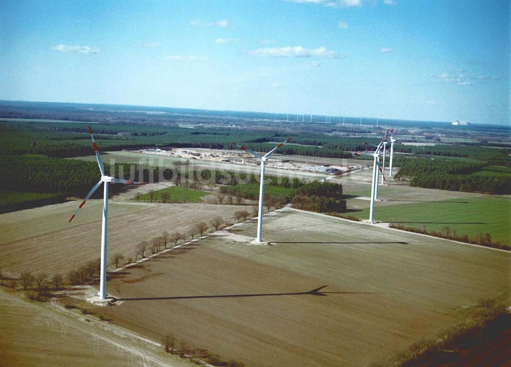 Luftbild Duben / Brandenburg - Windkraftpark Dubener Platte bei Duben in Brandenburg mit 19 Anlagen vom Typ MD 77